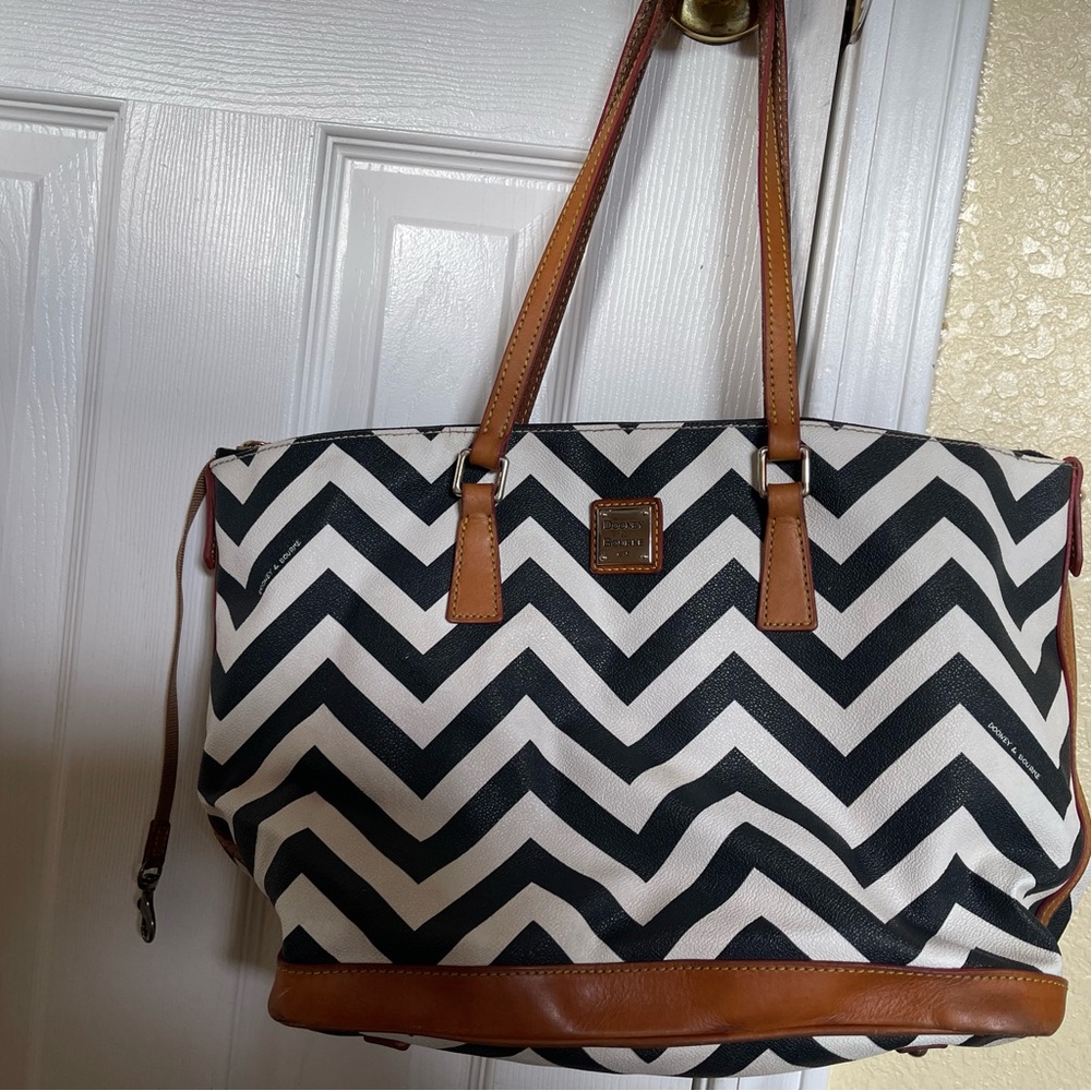 Dooney & Bourke, Chevron Tote, vintage purse